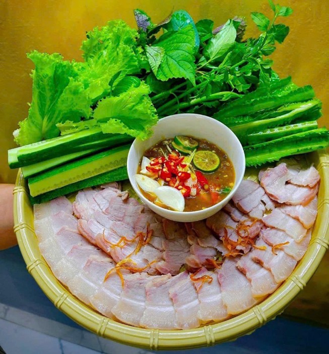 MẮM CHUA TÂY NINH-HƯƠNG VỊ DÂN DÃ KHÓ QUÊN (Tác giả: Võ Thanh Phương – Lớp CD22LH1)